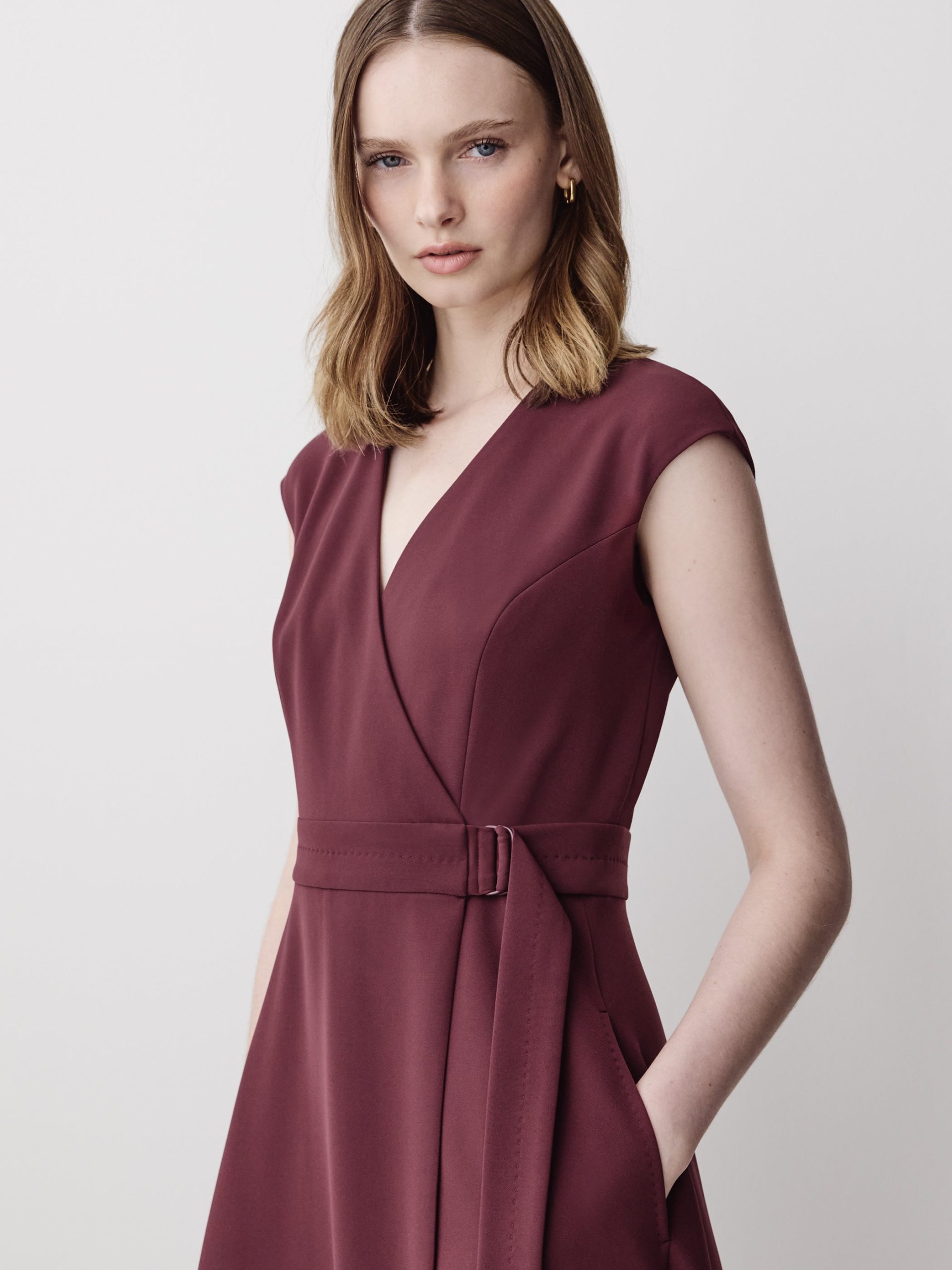 Port Royale Extended-Sleeve V-Neck Wrap Midi Dress - Image 2