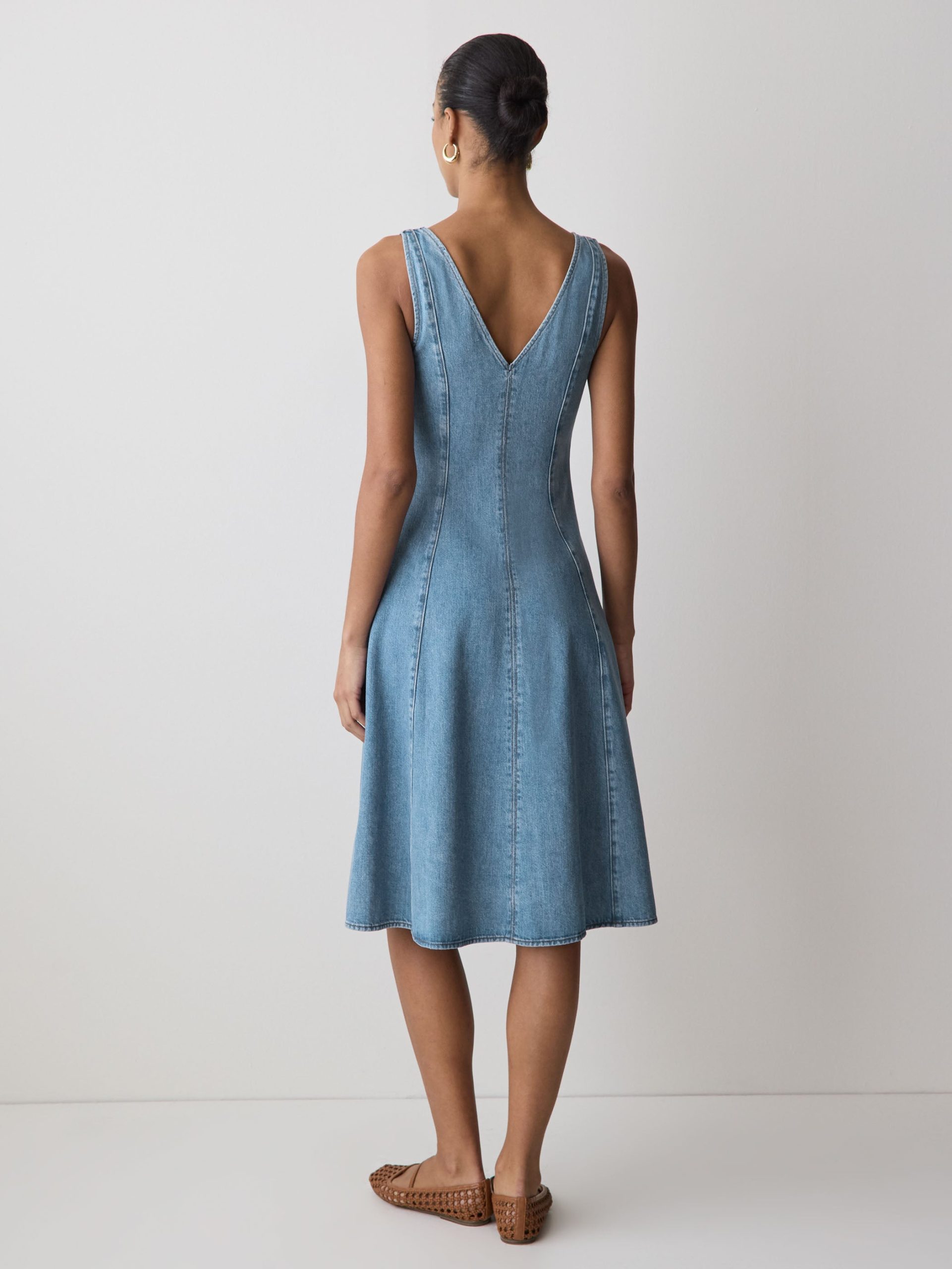 Medium Wash Denim Sleeveless V-Neck Midi Dress - Image 3