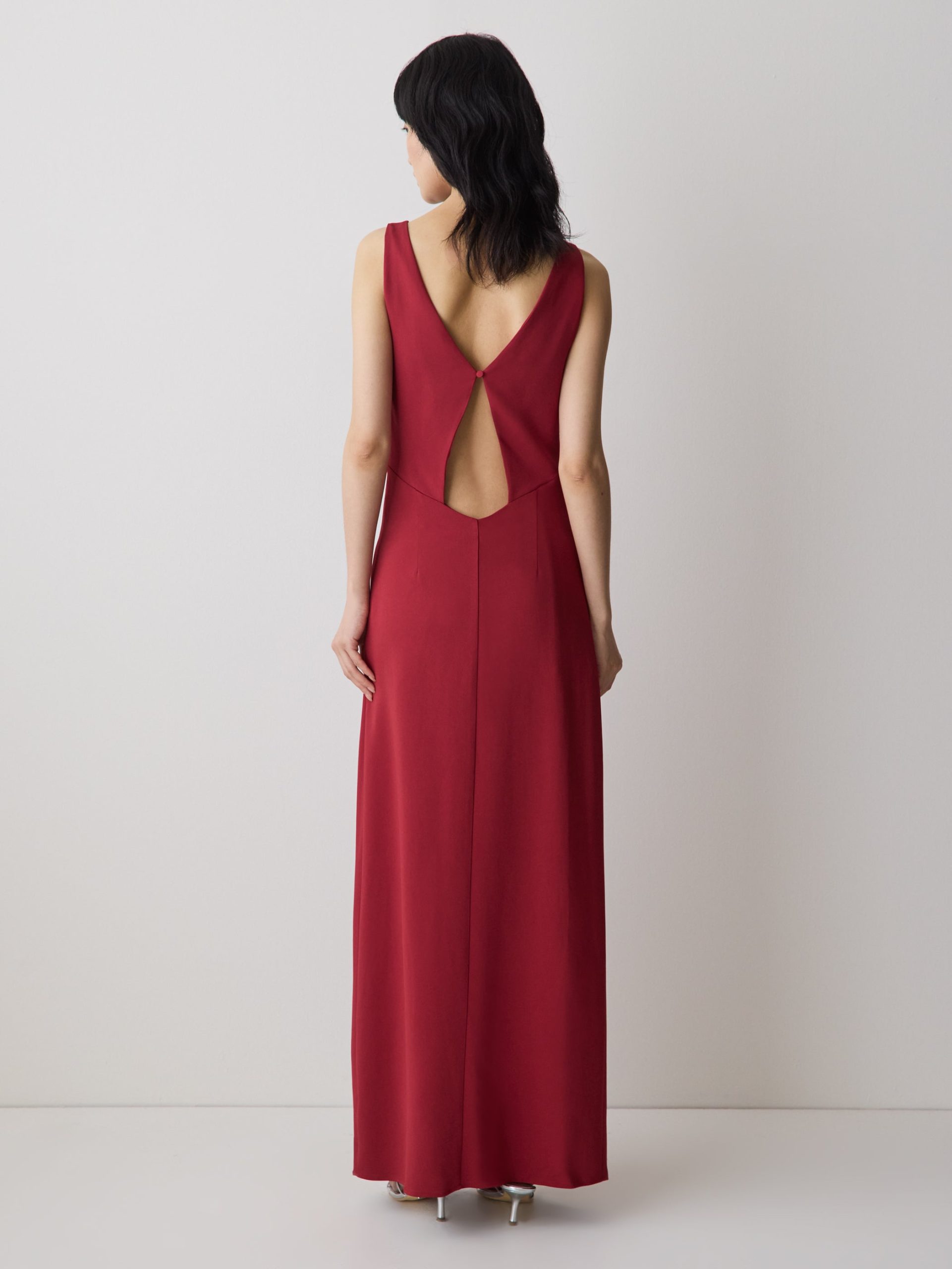 Winery Sleeveless Boat-Neck Maxi Cocktail Dress - Image 3