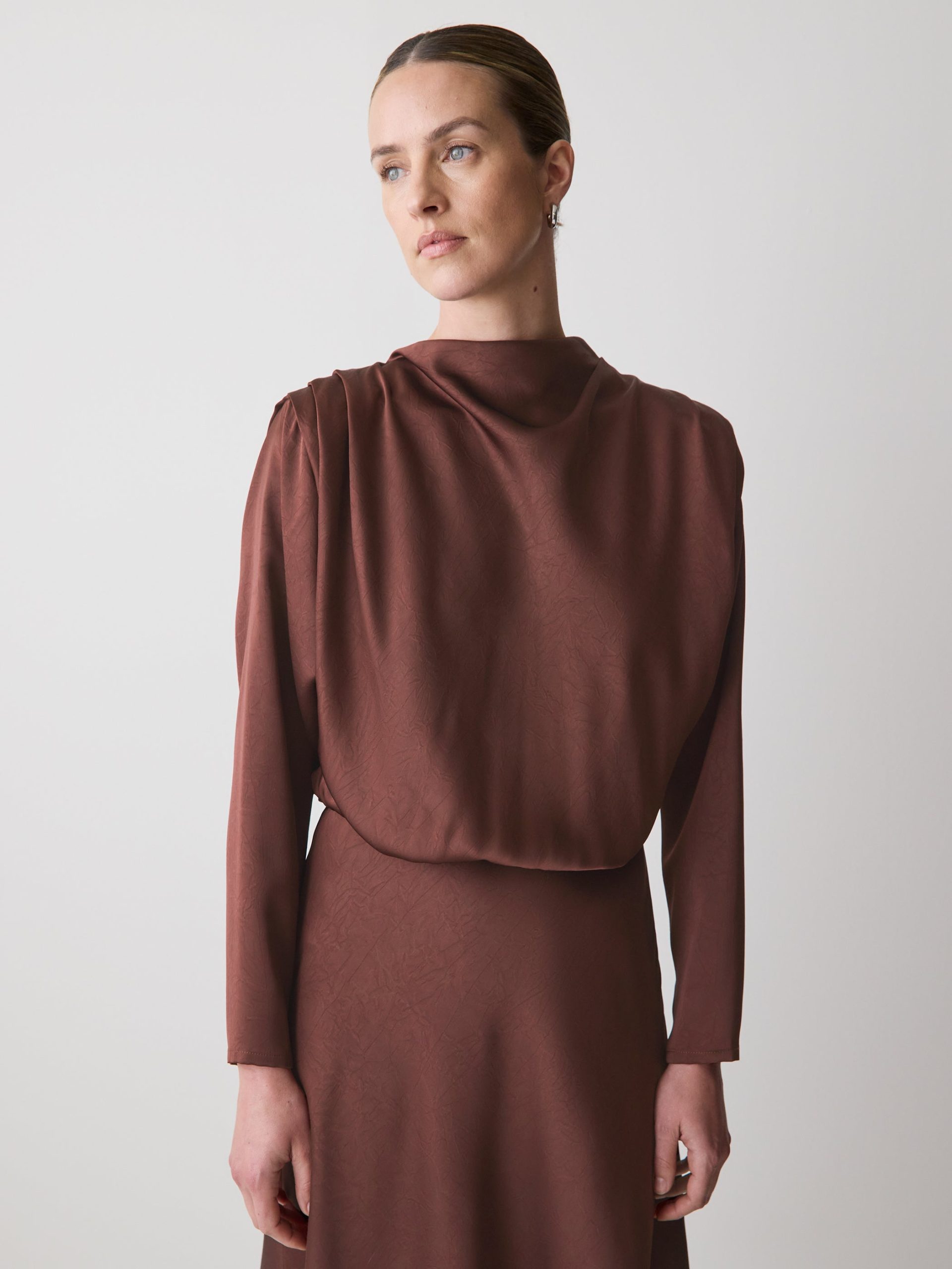 Burgundy Satin Long-Sleeve Draped Midi Dress - Image 2